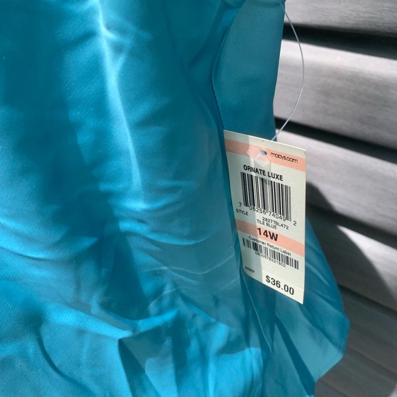 NWT light turquoise silky camisole 14w - Picture 2 of 2